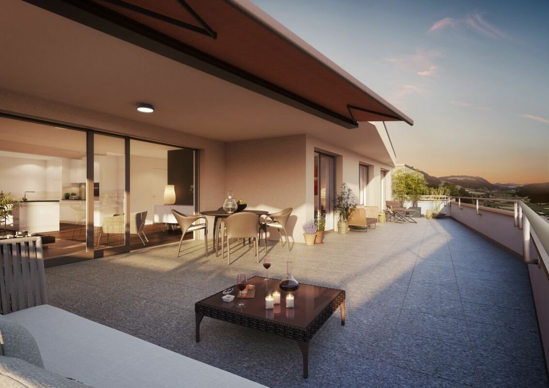 Große Dachterrasse mit Abendstimmung