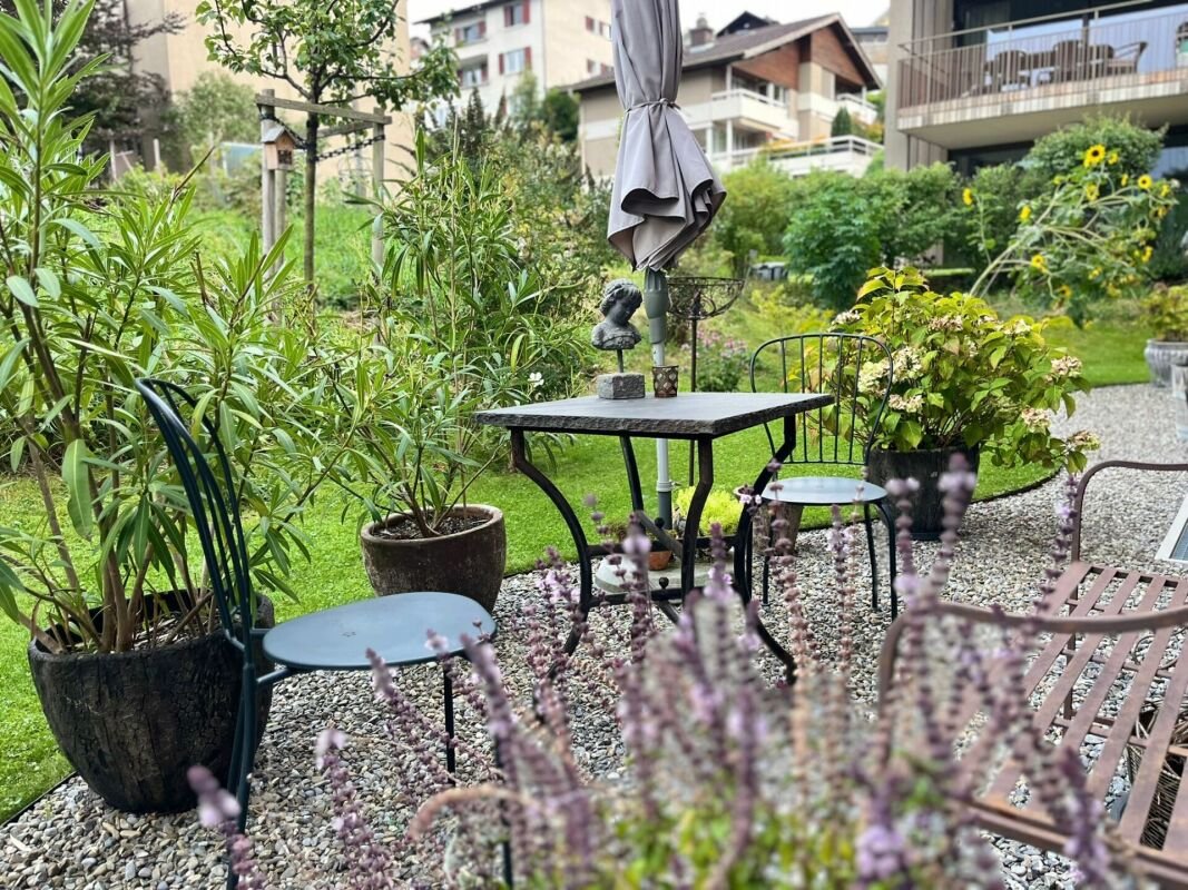 Garten mit Sitzgruppe