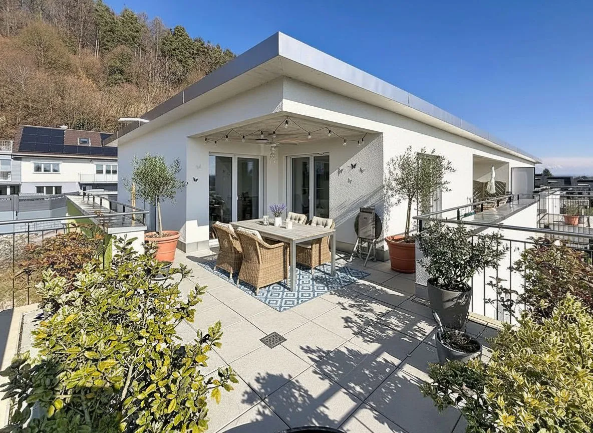 Dachterrasse mit Essbereich