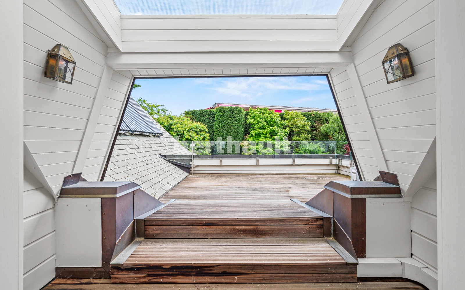 Dachterrasse mit Blick ins Grüne