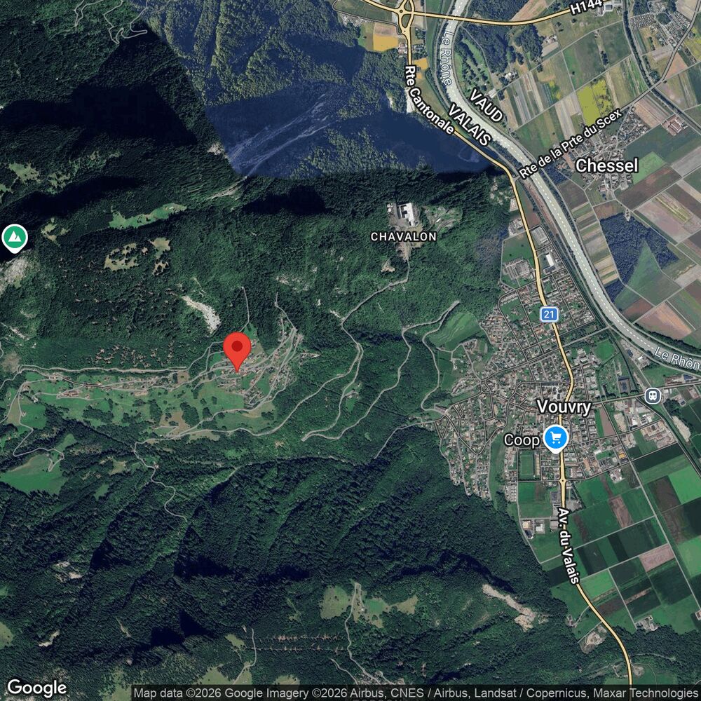 Satellitenkarte einer bergigen Gegend bei Vouvry und Chessel