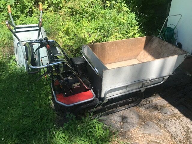 Garten-Transportfahrzeug mit Anhänger