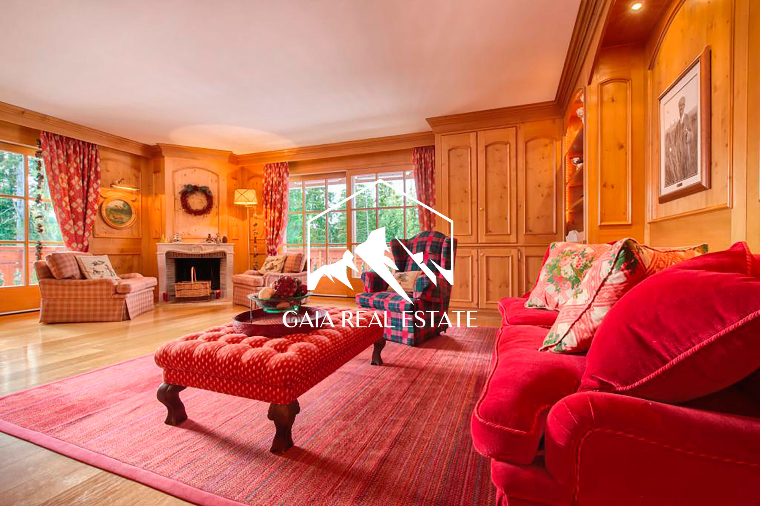 Gemütliches Wohnzimmer im Chalet-Stil