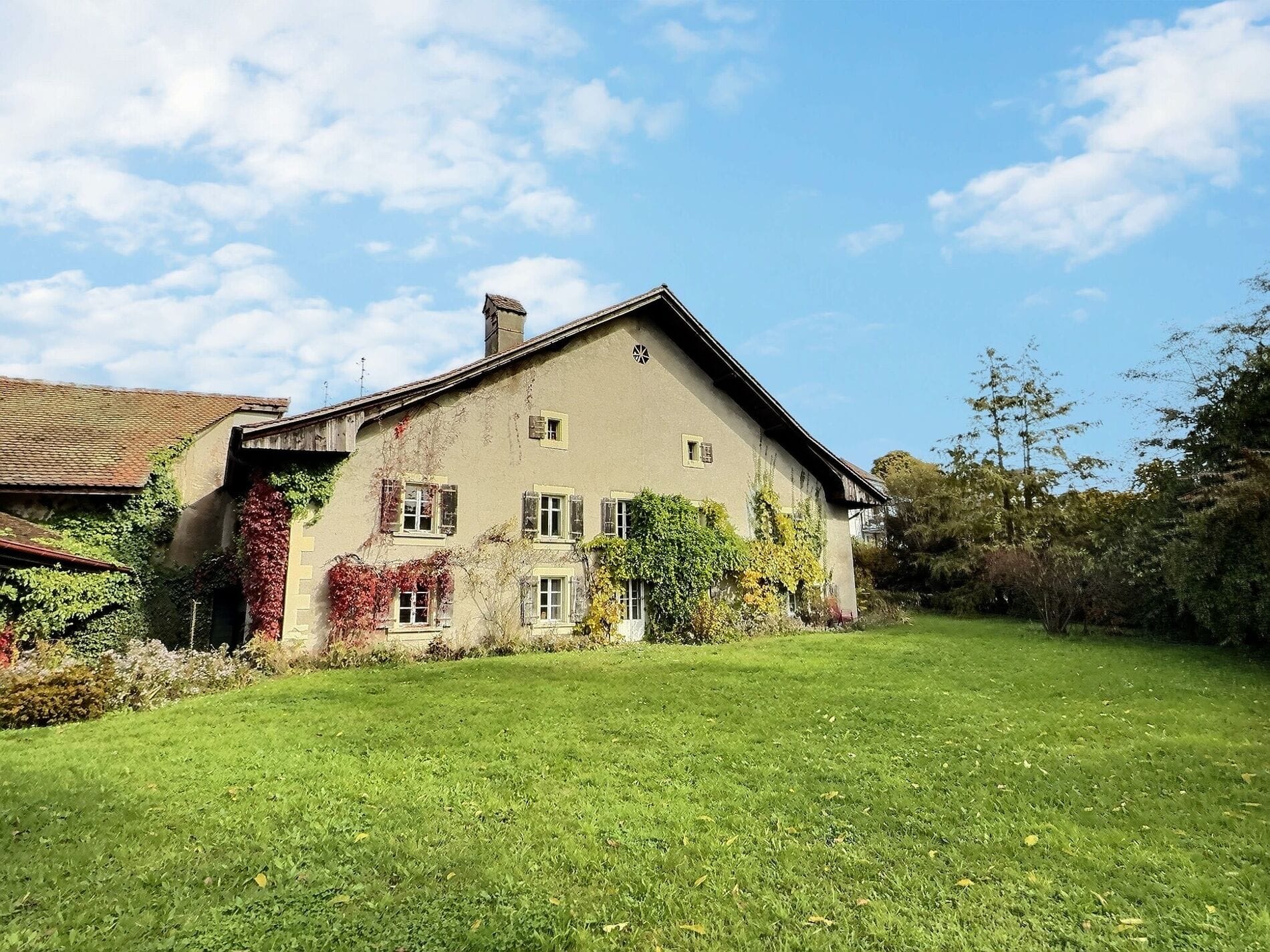 Historisches Landhaus mit großem Garten