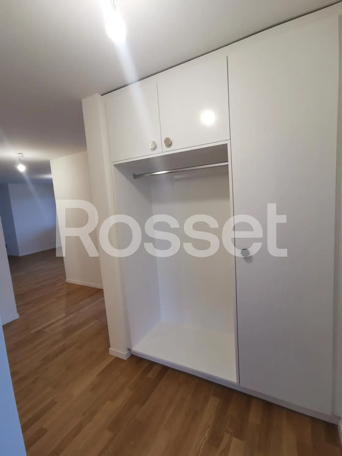Flur mit Einbauschrank