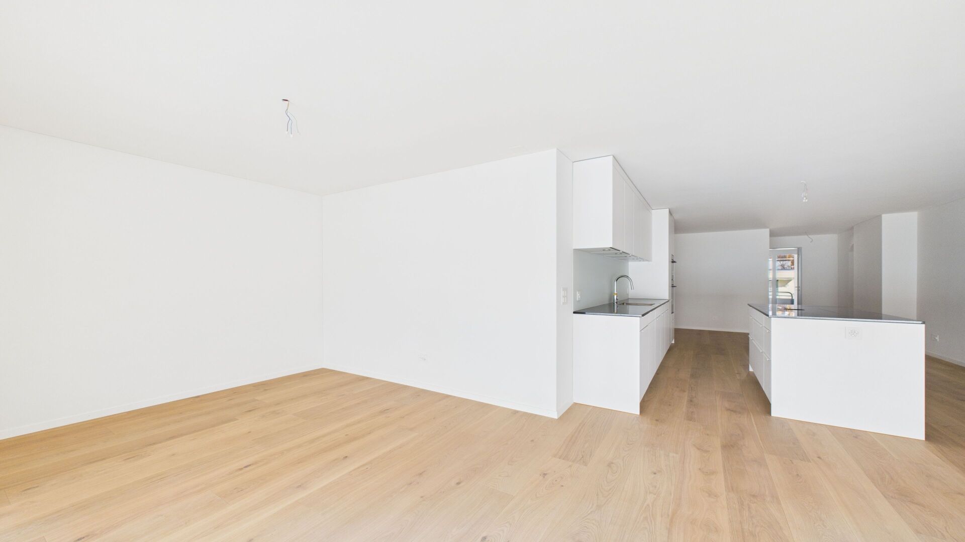 Offener Wohnbereich mit Küche