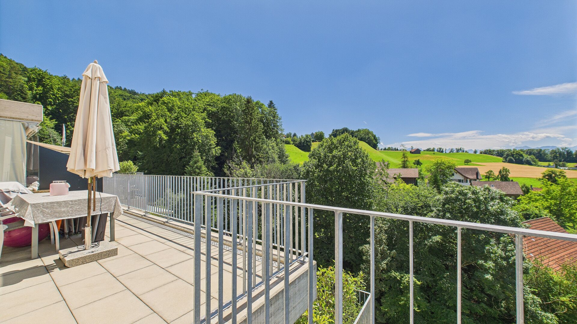 Terrasse mit Panoramablick