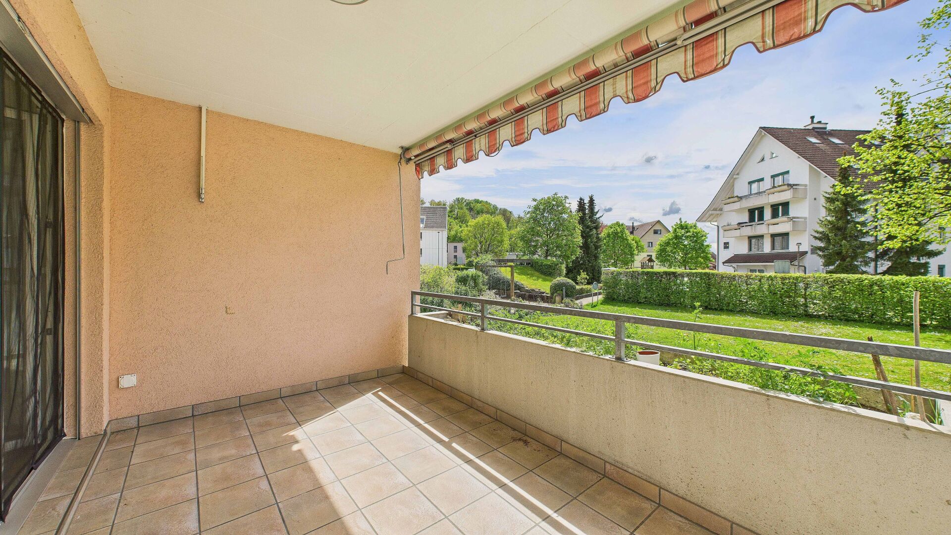 Balkon mit Blick ins Grüne