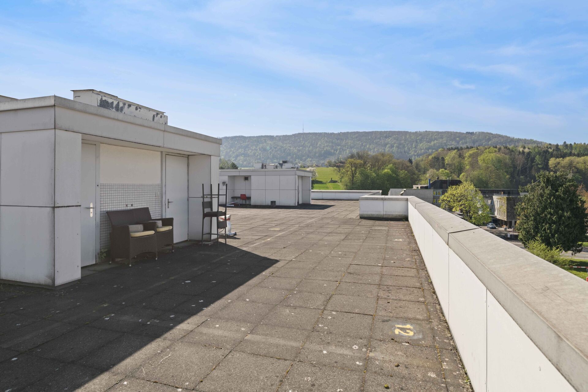 Dachterrasse mit weitem Ausblick