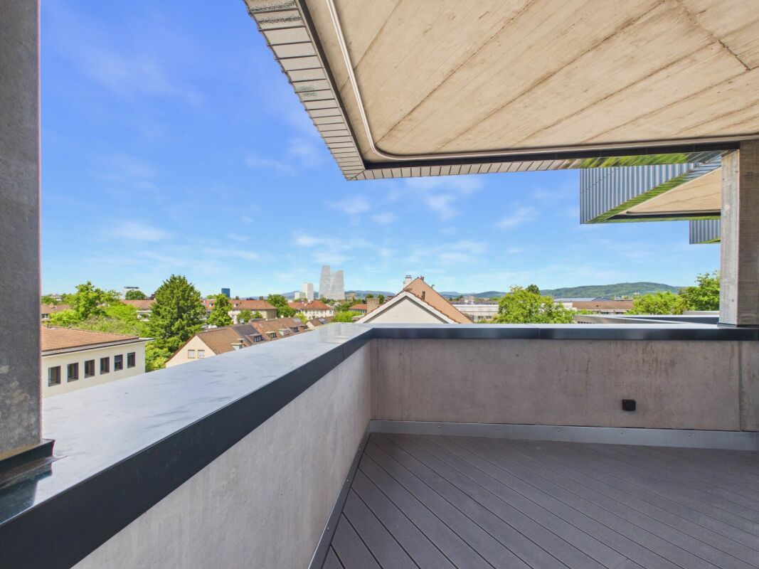 Balkon mit Stadtblick