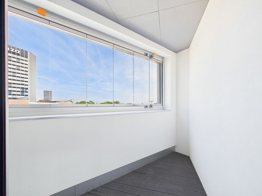Balkon mit Stadtblick