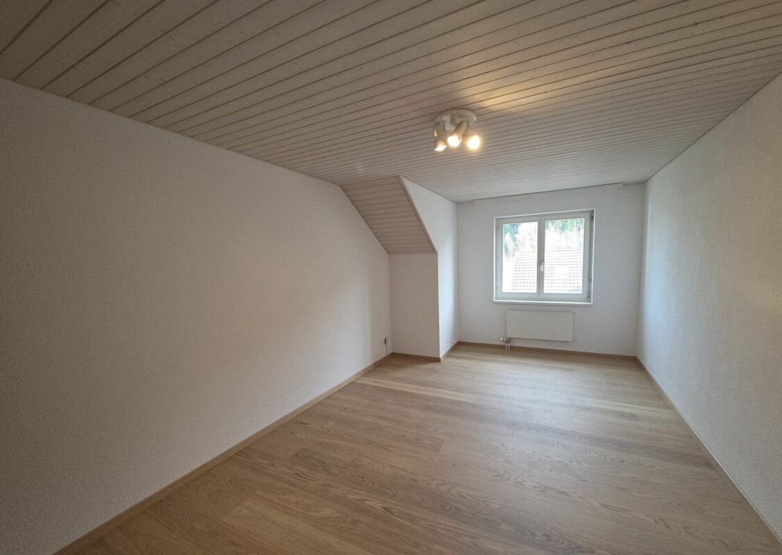 Ausgebauter Dachraum mit Dachflächenfenster