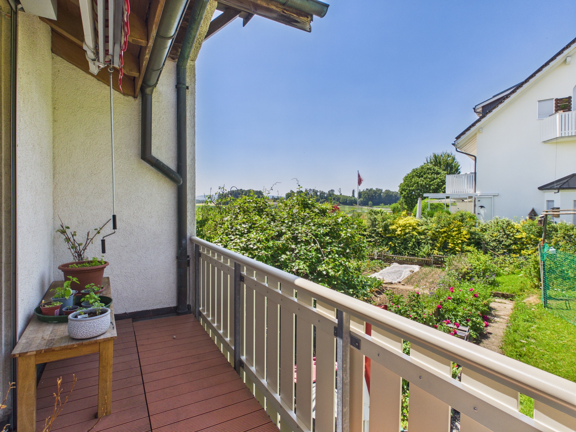 Balkon mit Blick ins Grüne