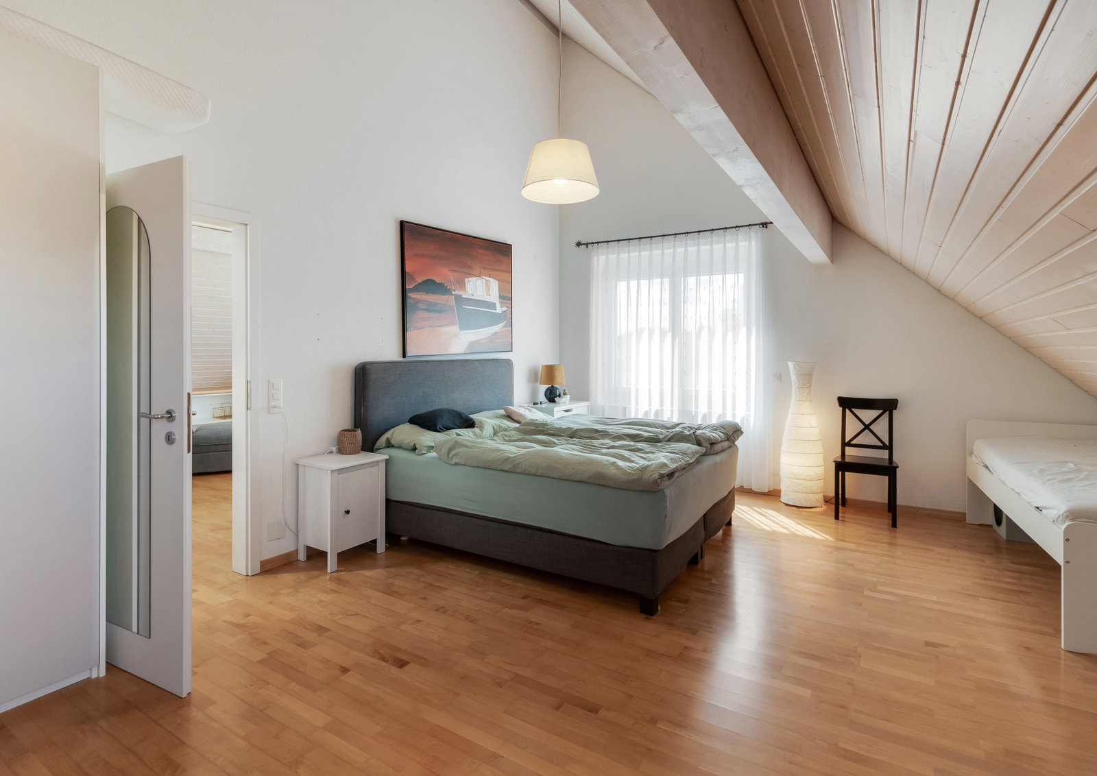 Gemütliches Dachgeschoss-Schlafzimmer