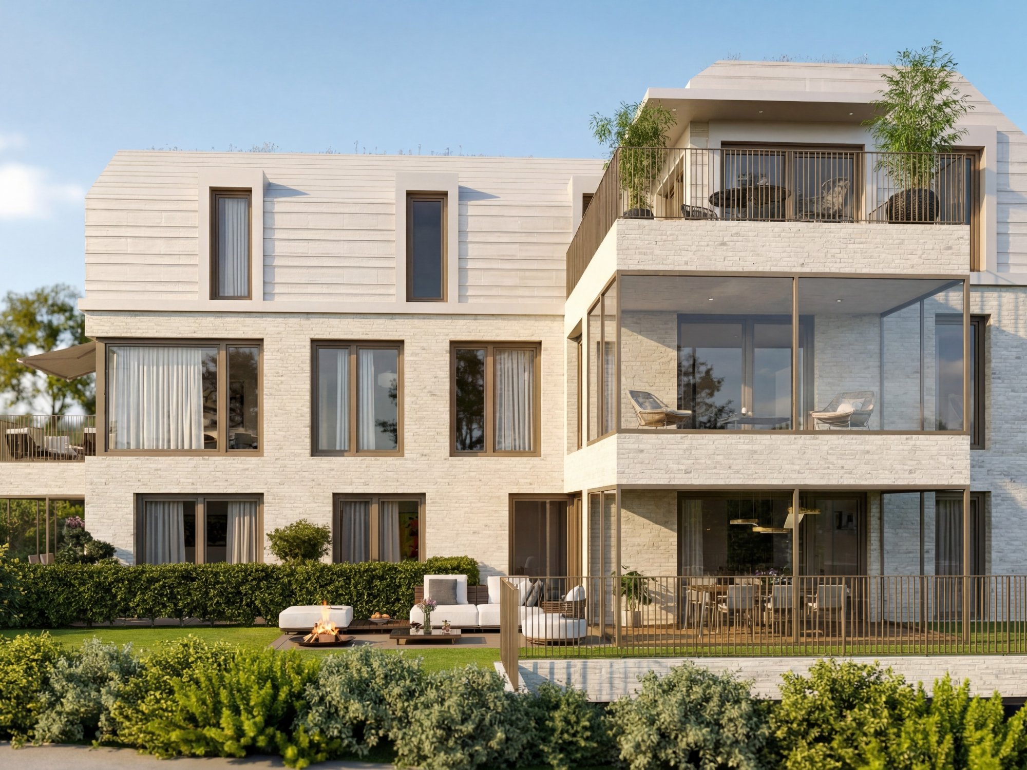 Moderne Villa mit großzügiger Terrasse und Garten