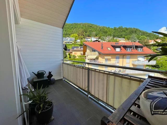 Balkon mit Bergblick