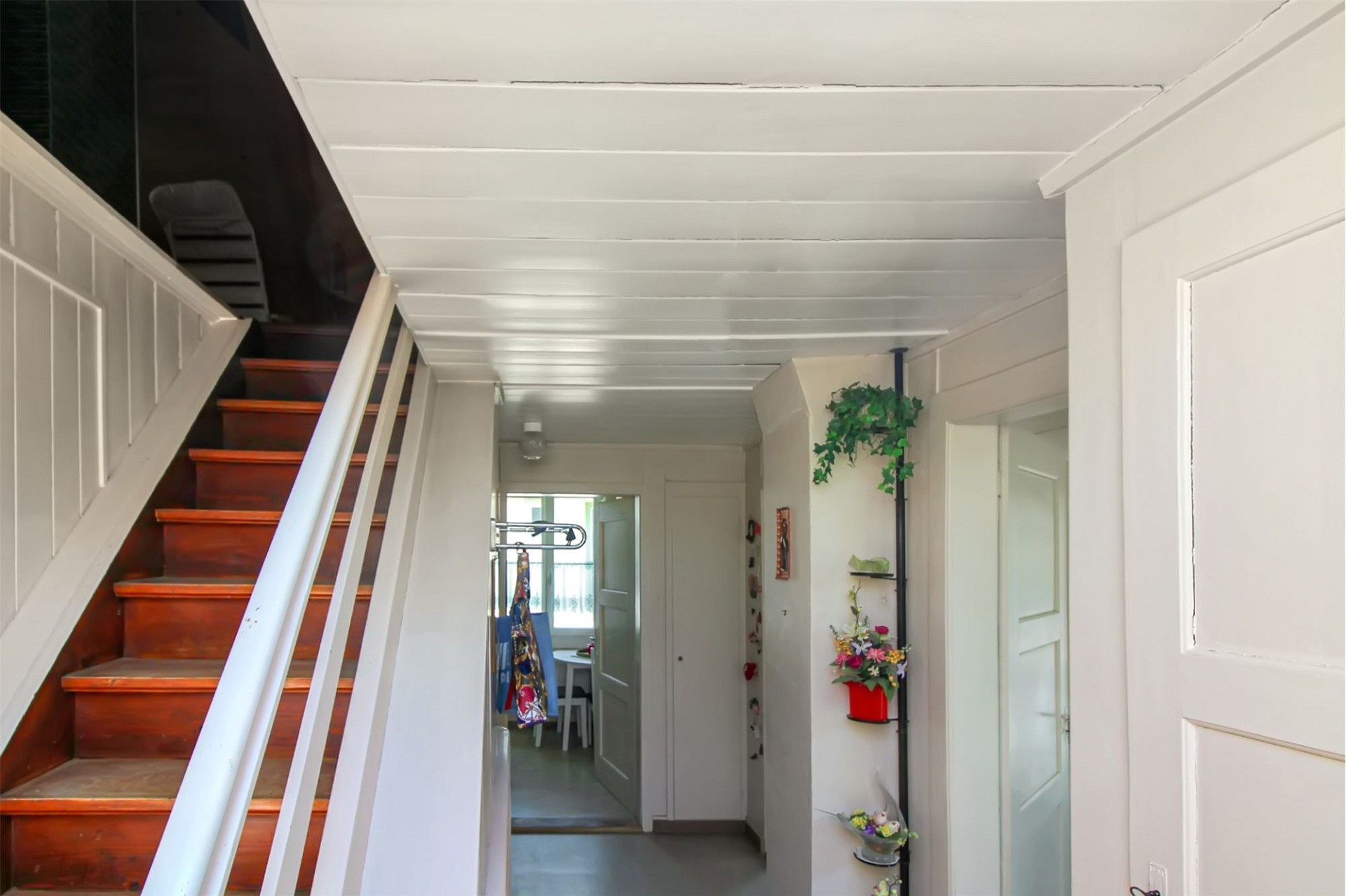 Flur mit Treppe