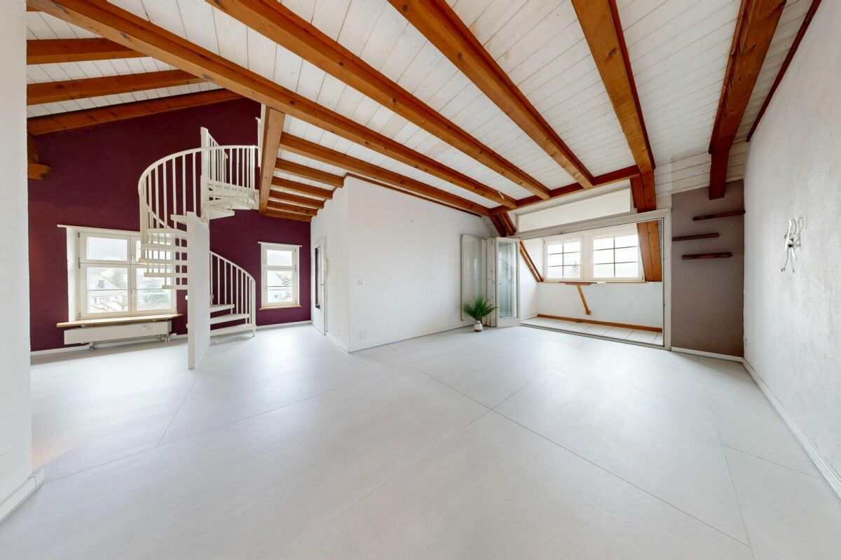 Ausgebauter Dachgeschoss-Wohnraum mit Galerie