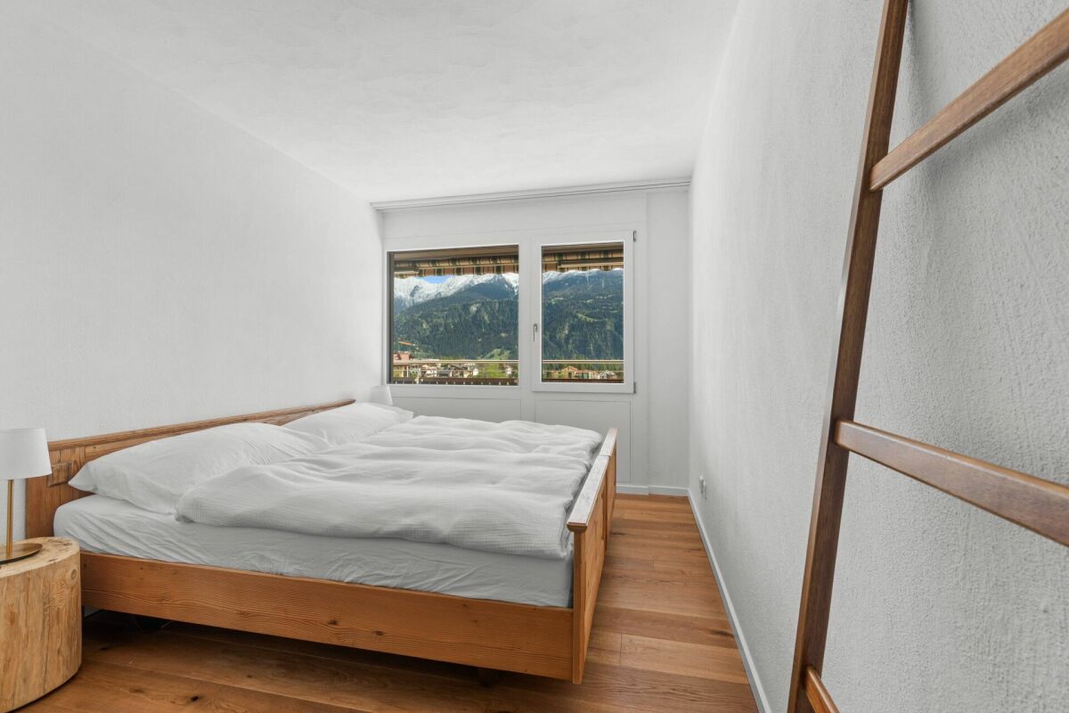 Schlafzimmer mit Bergblick