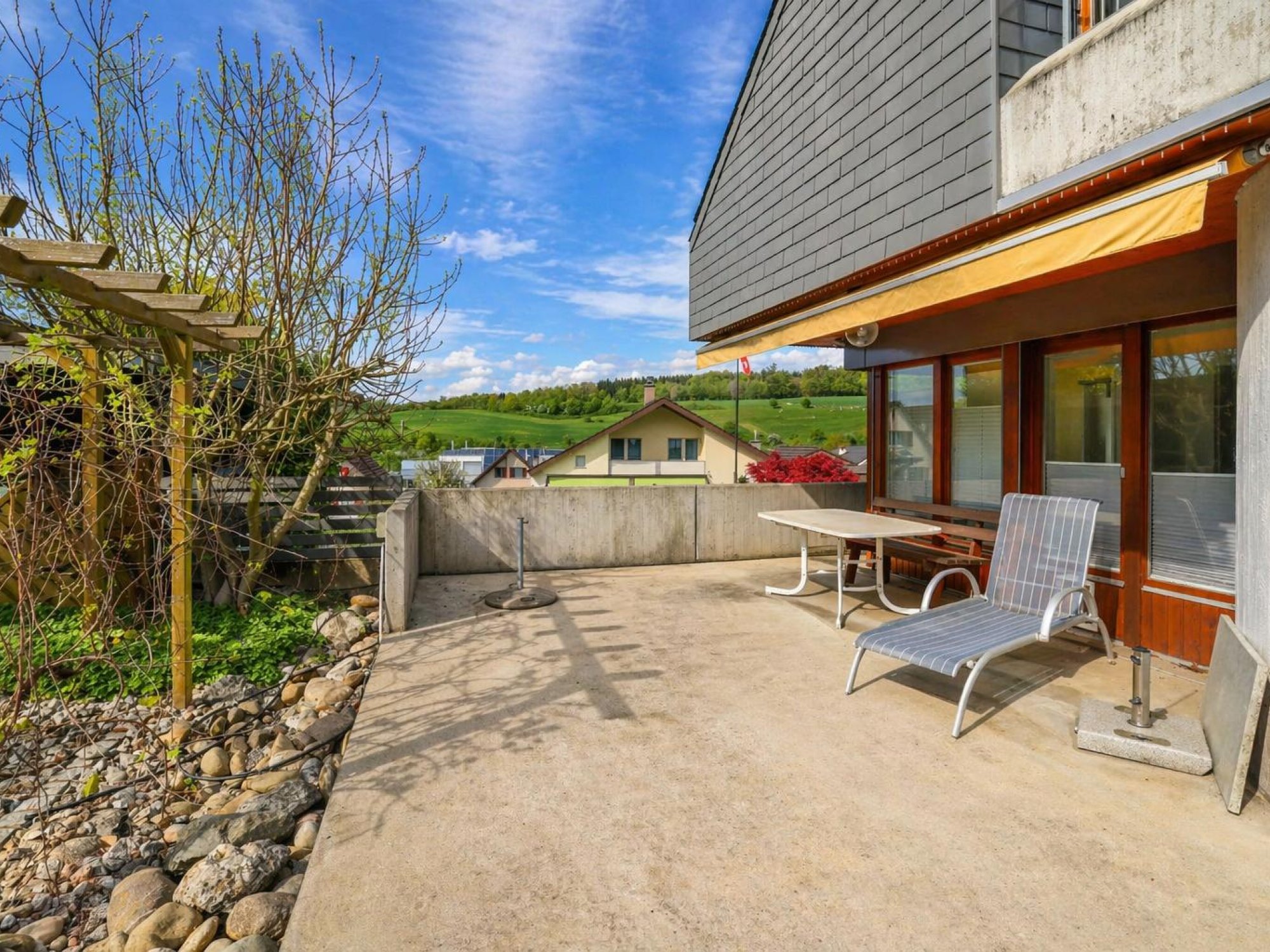 Terrasse mit Weitblick ins Grüne