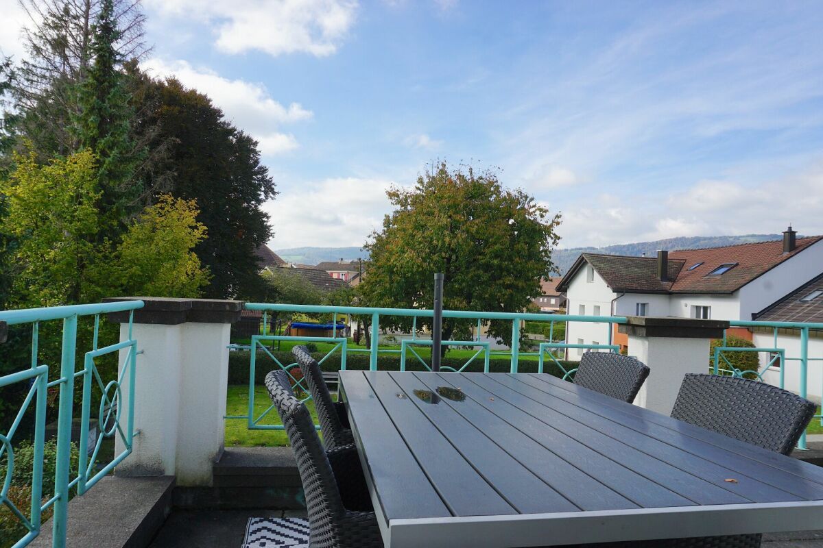 Terrasse mit Ausblick ins Grüne