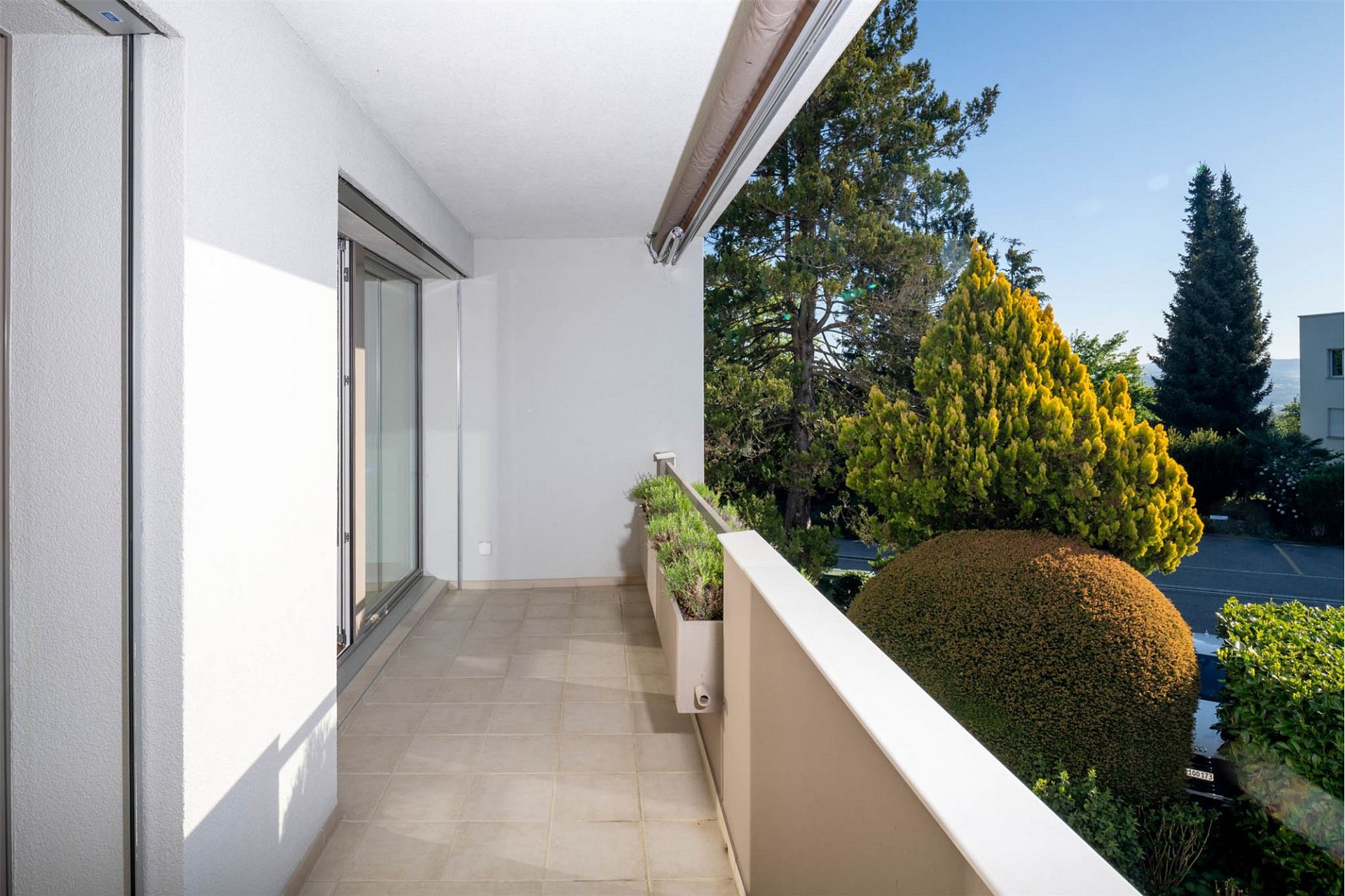 Balkon mit Blick ins Grüne