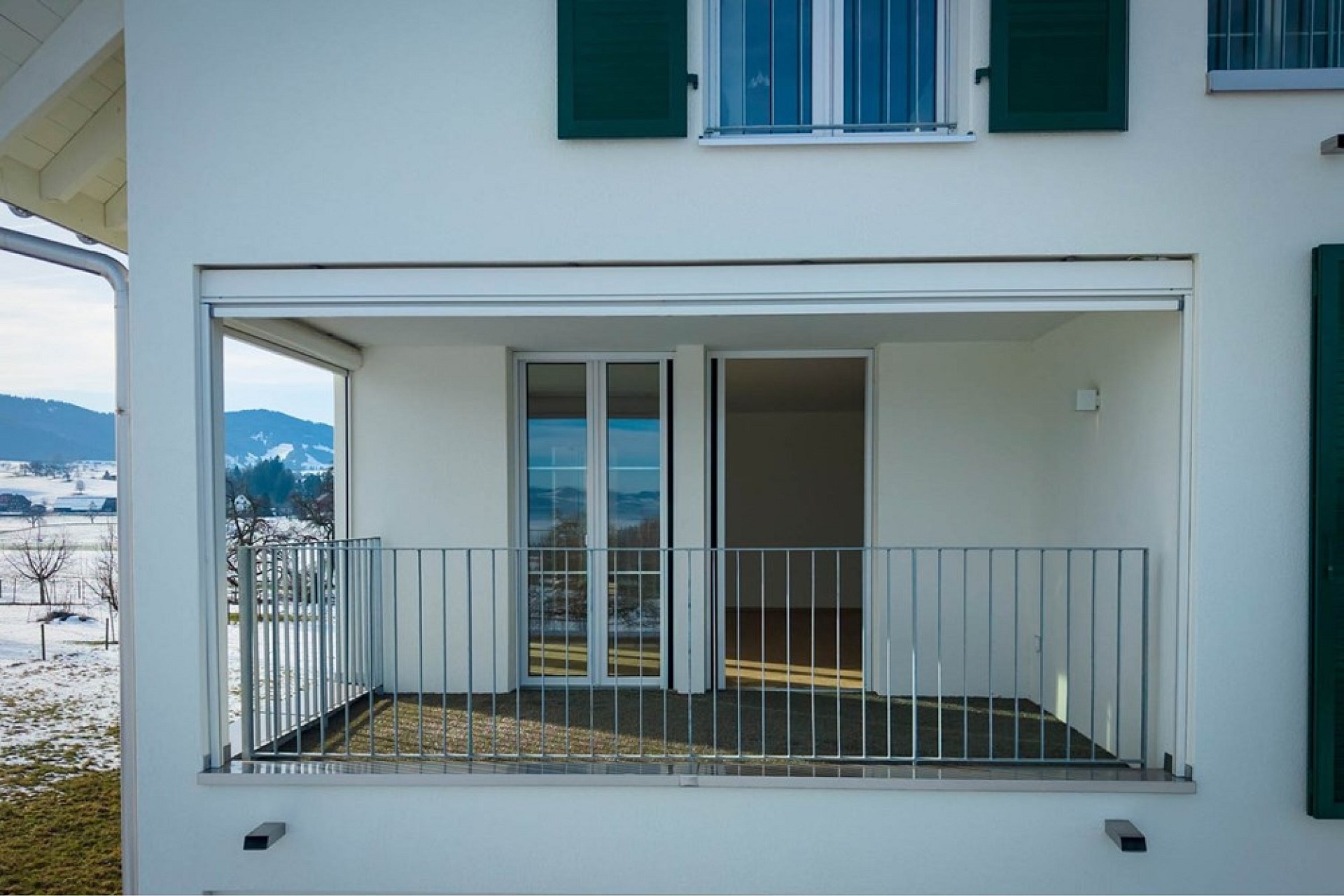 Balkon mit Bergblick