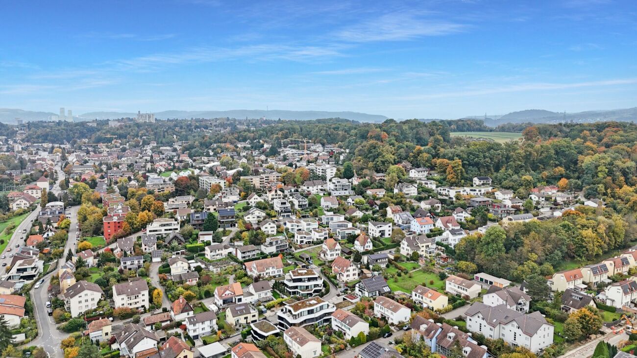 Städtische Luftaufnahme eines Wohngebiets