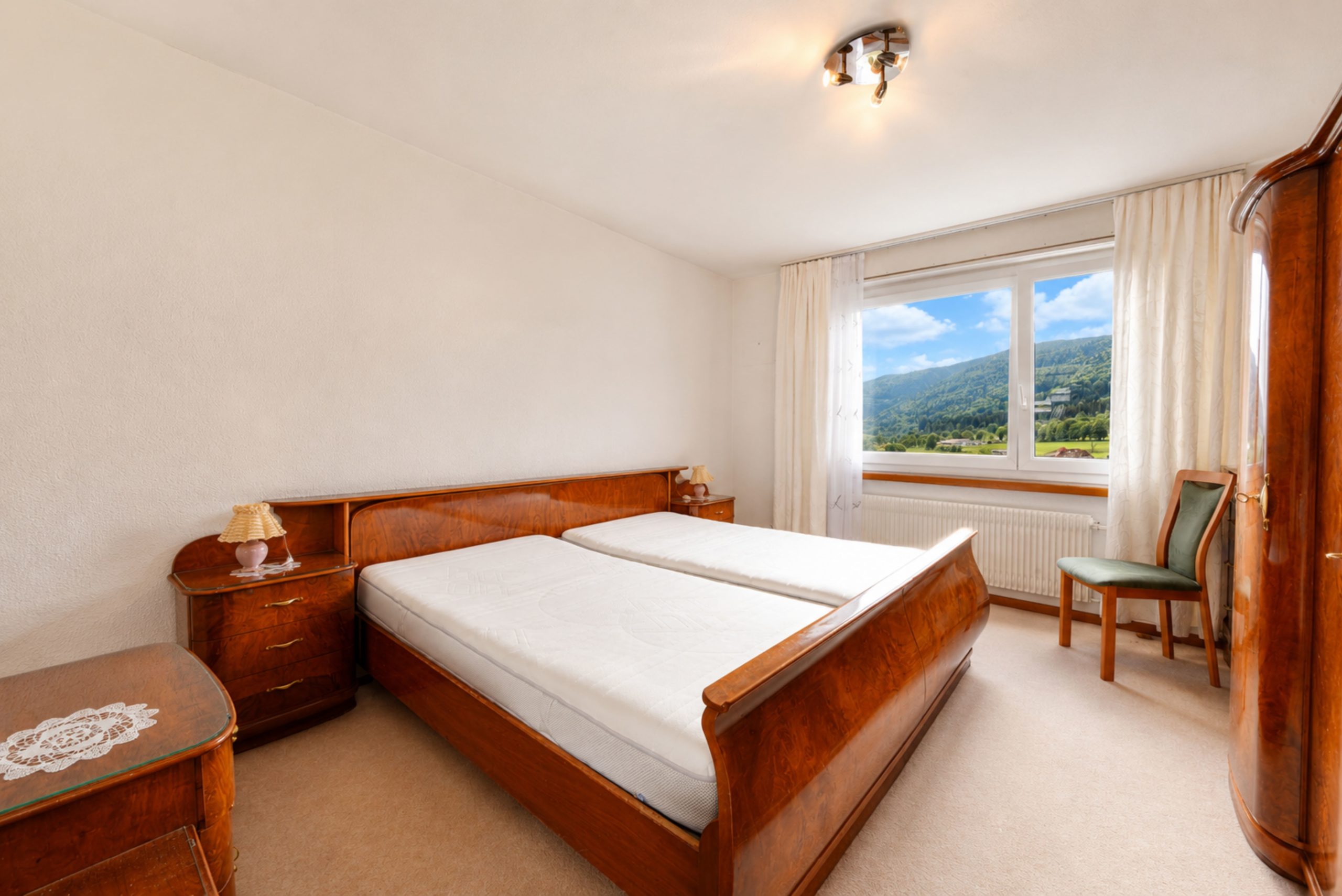 Schlafzimmer mit Bergblick