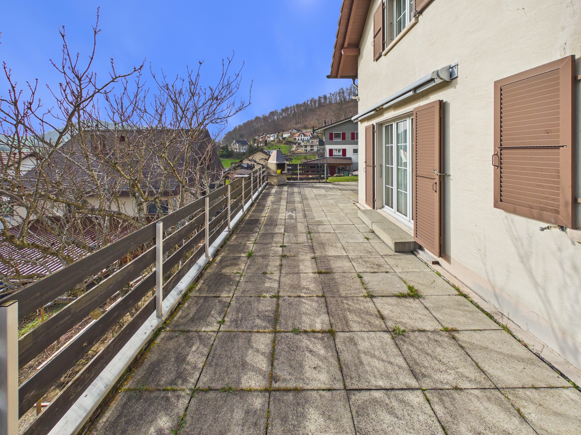 Terrasse mit Bergblick