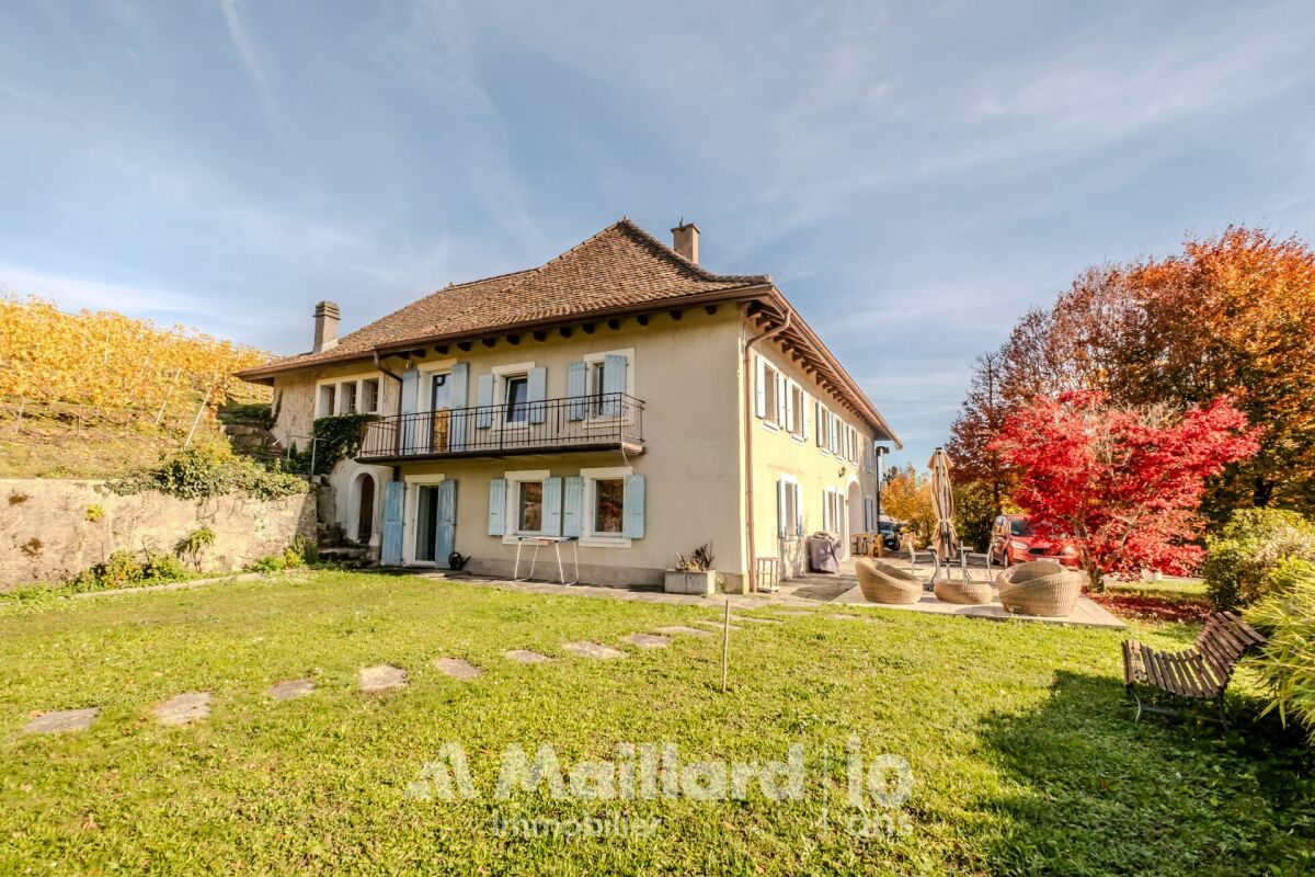 Landhaus mit großem Garten