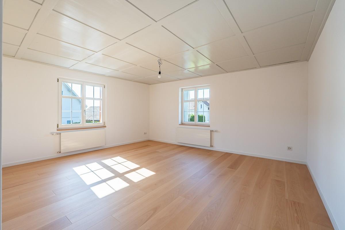 Heller leerer Wohnraum