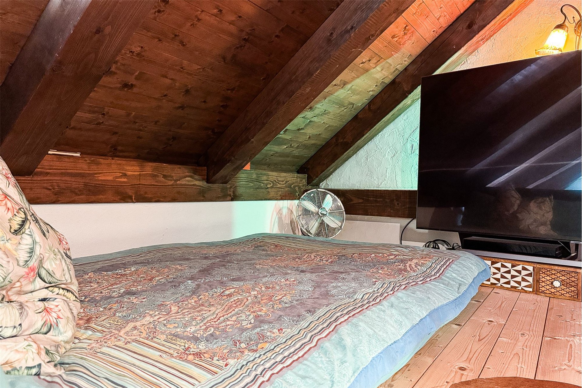 Gemütliches Dachgeschoss-Schlafzimmer