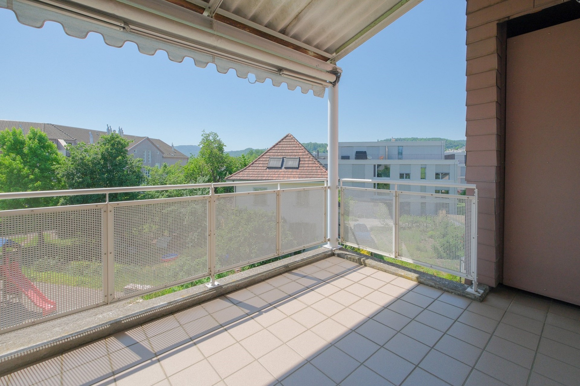 Balkon mit Blick ins Grüne