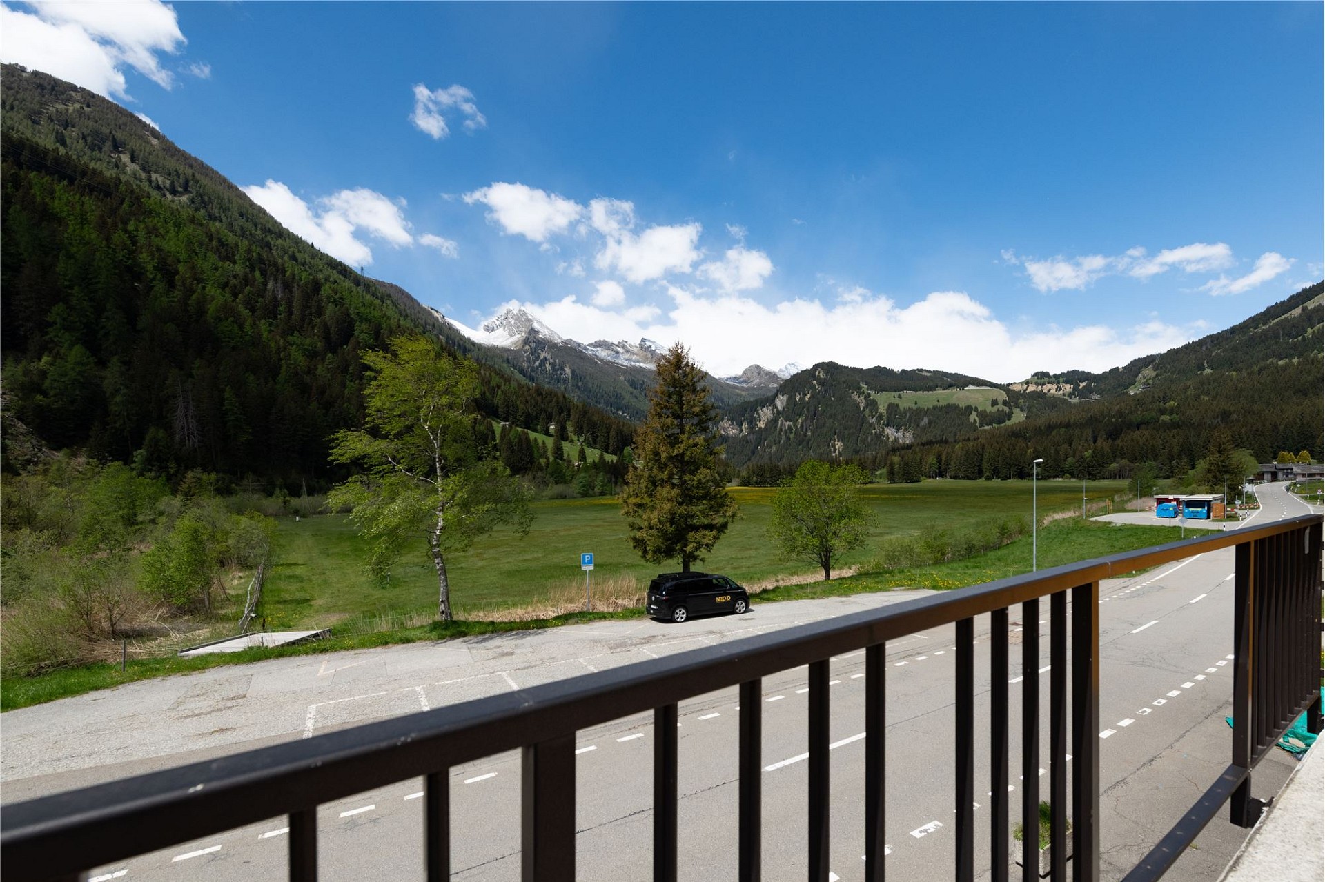 Bergblick vom Balkon
