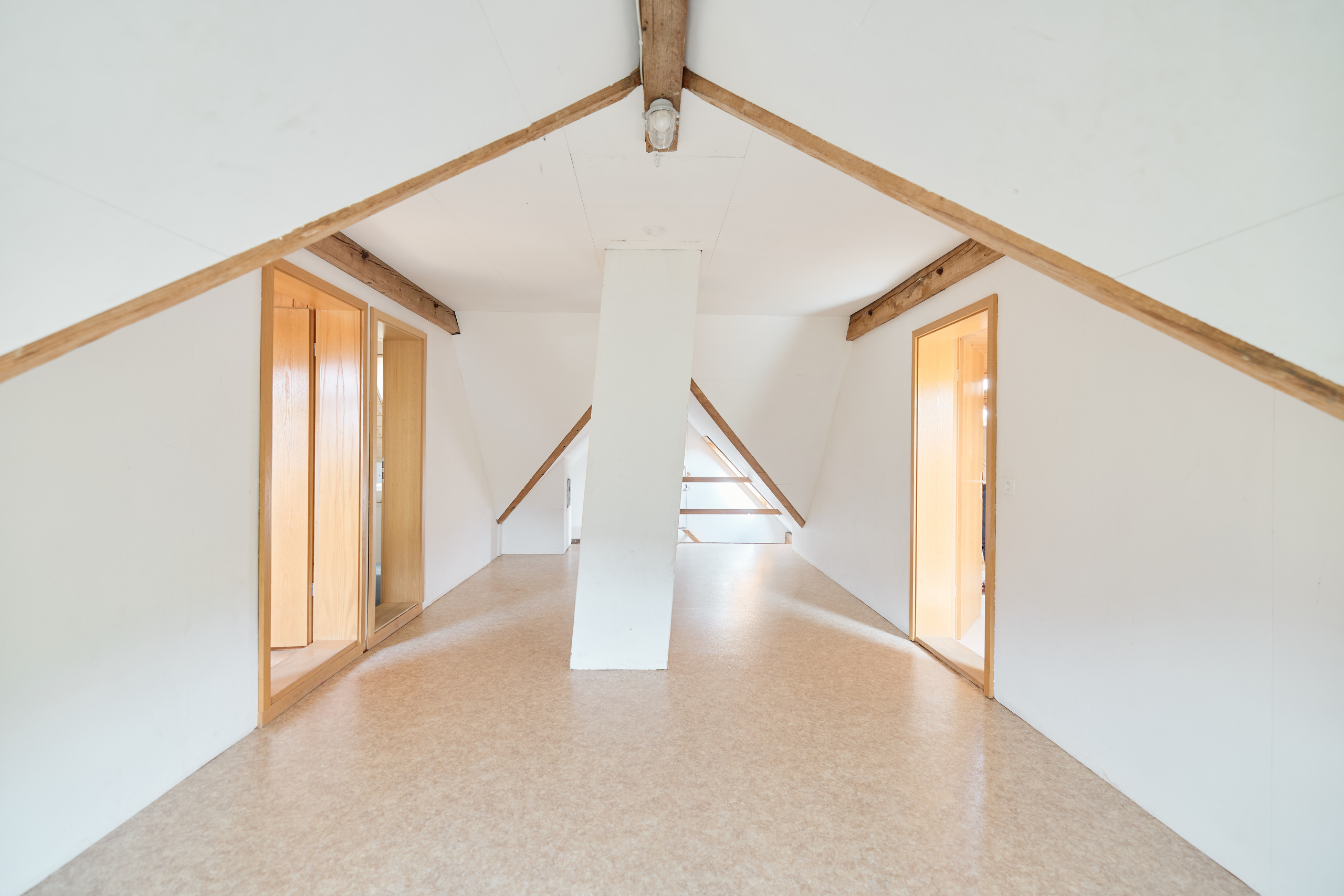 Ausgebauter Dachboden mit Giebeldach