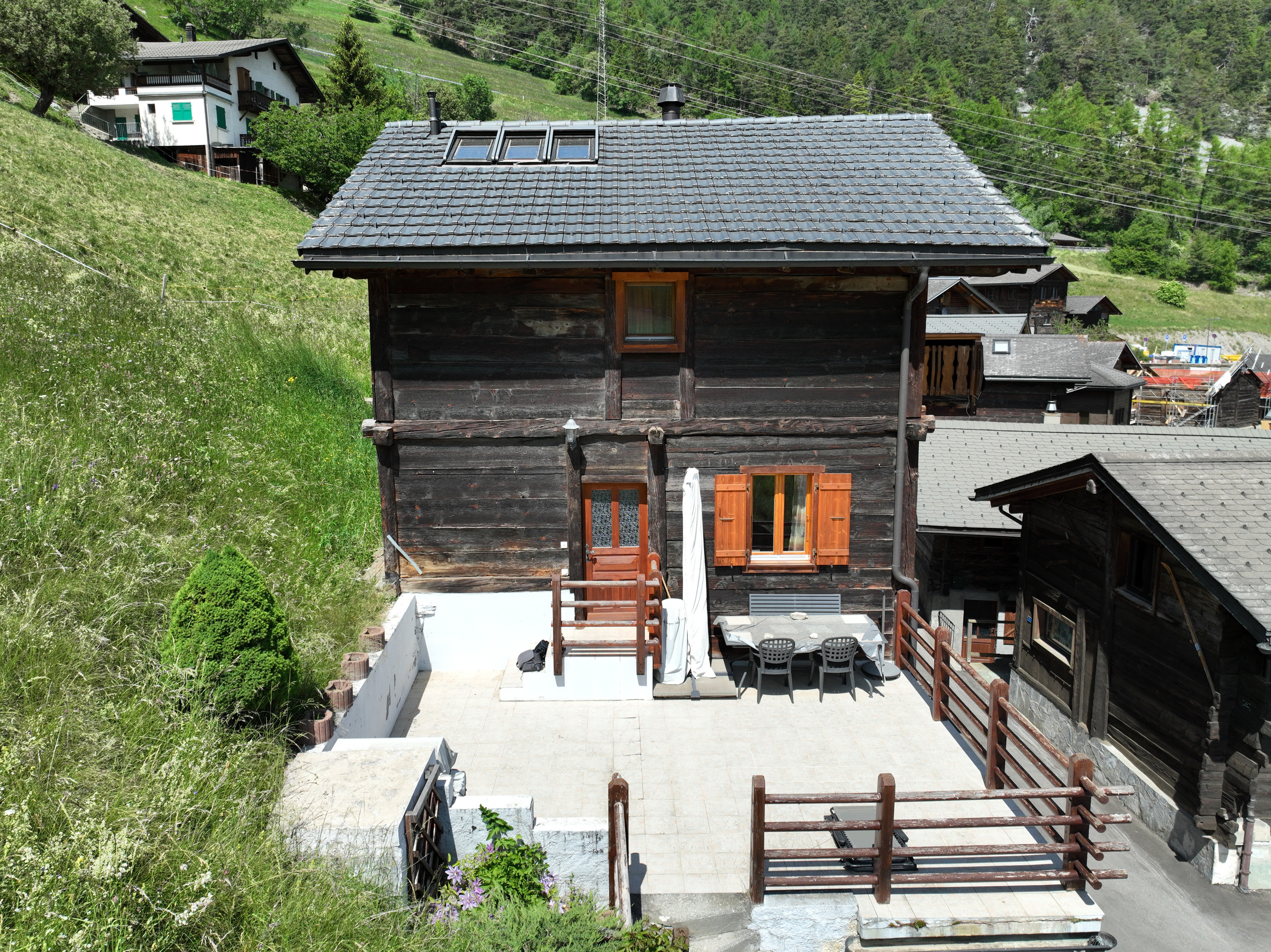 Alpenhaus mit Terrasse