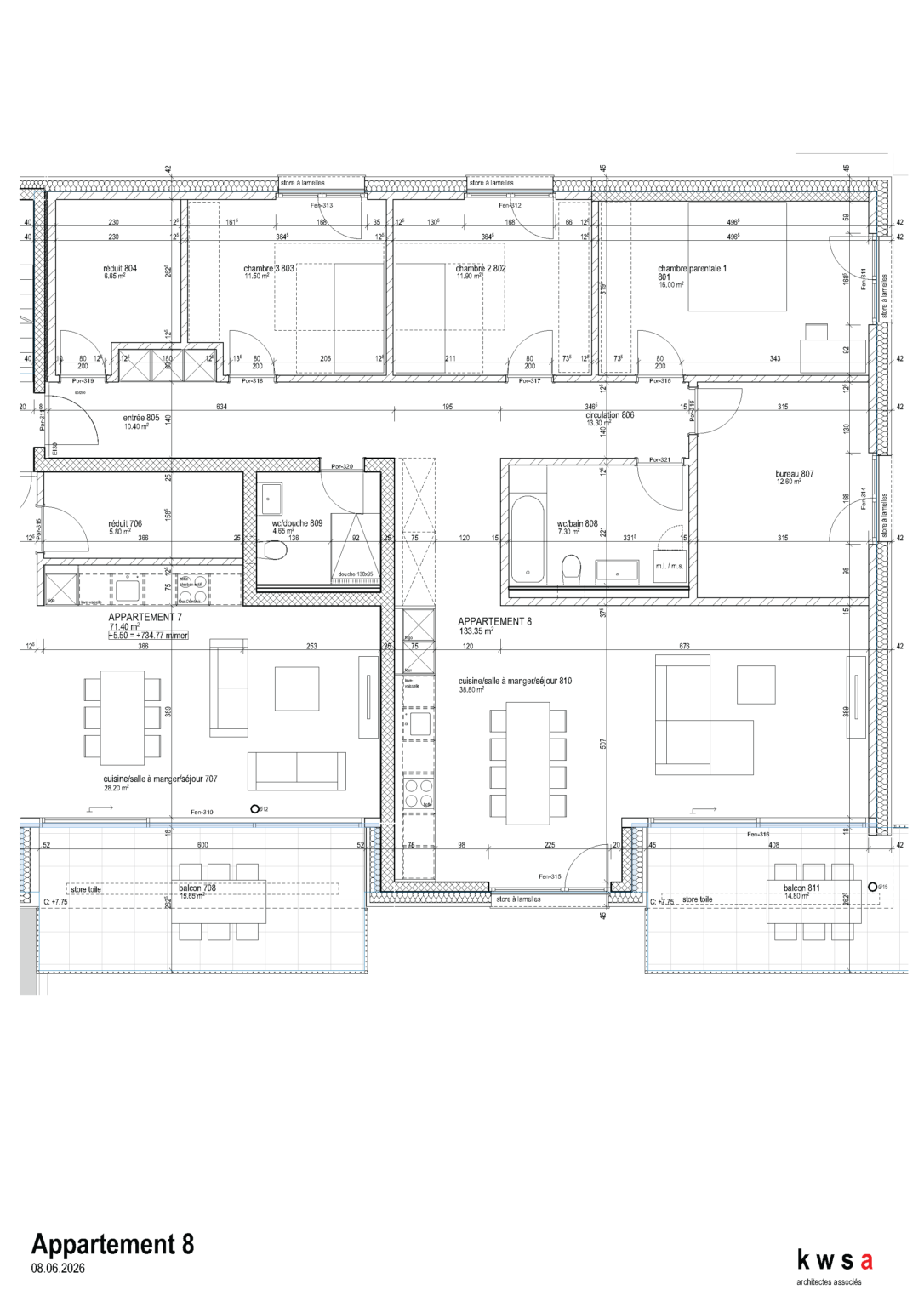 Grundriss von Appartement 8 mit Balkon und Nebenräumen