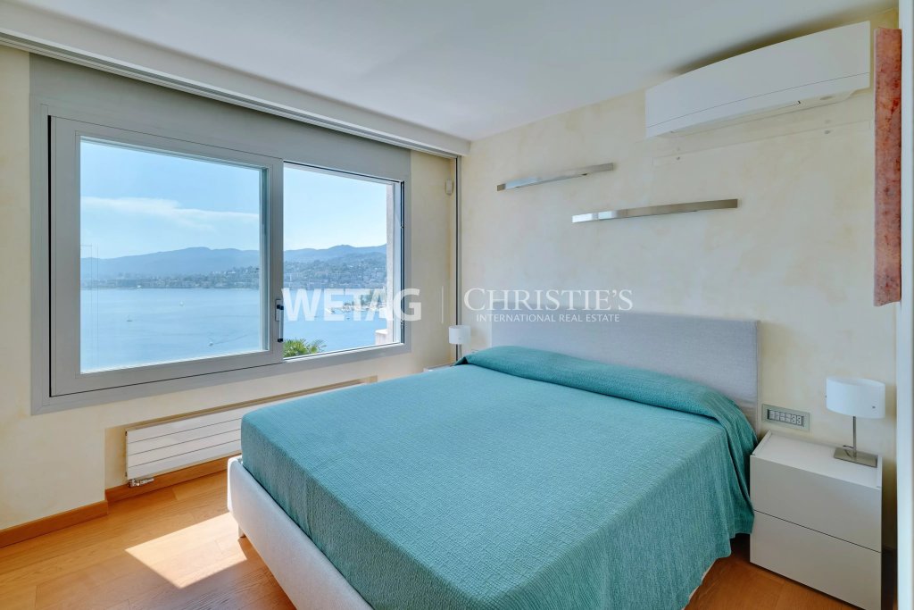 Schlafzimmer mit Meerblick