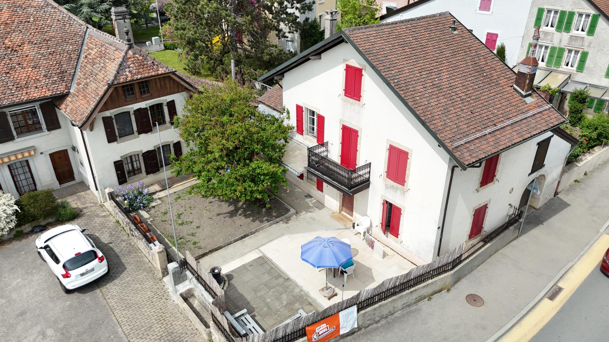 Ansicht eines traditionellen Wohnhauses mit Innenhof