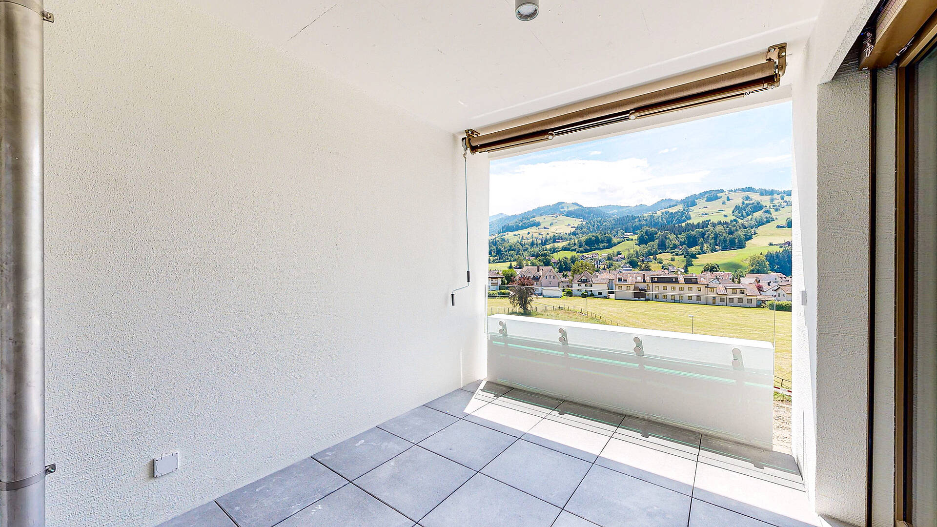 Balkon mit Bergblick