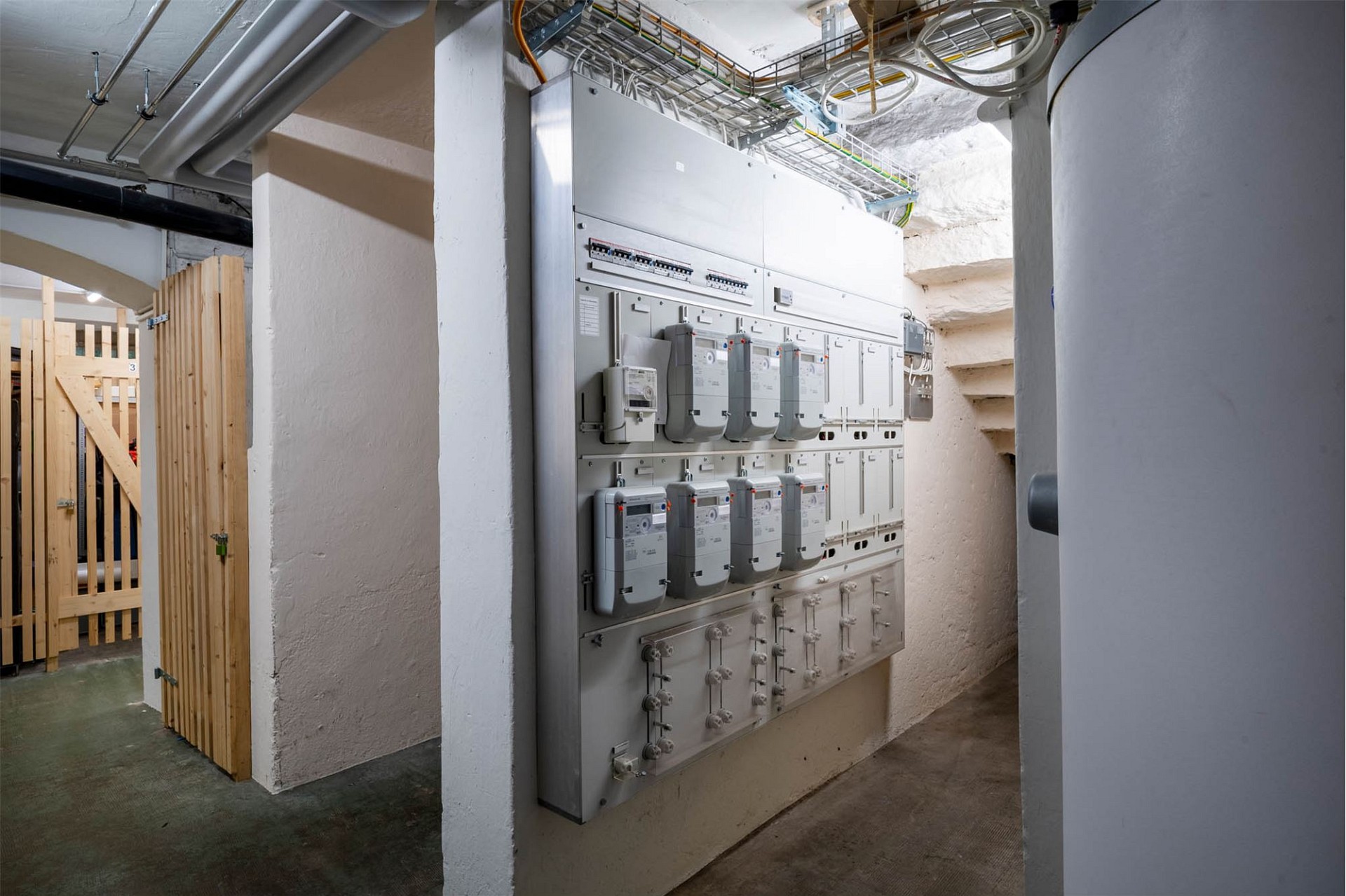 Technik- und Zählerraum im Keller