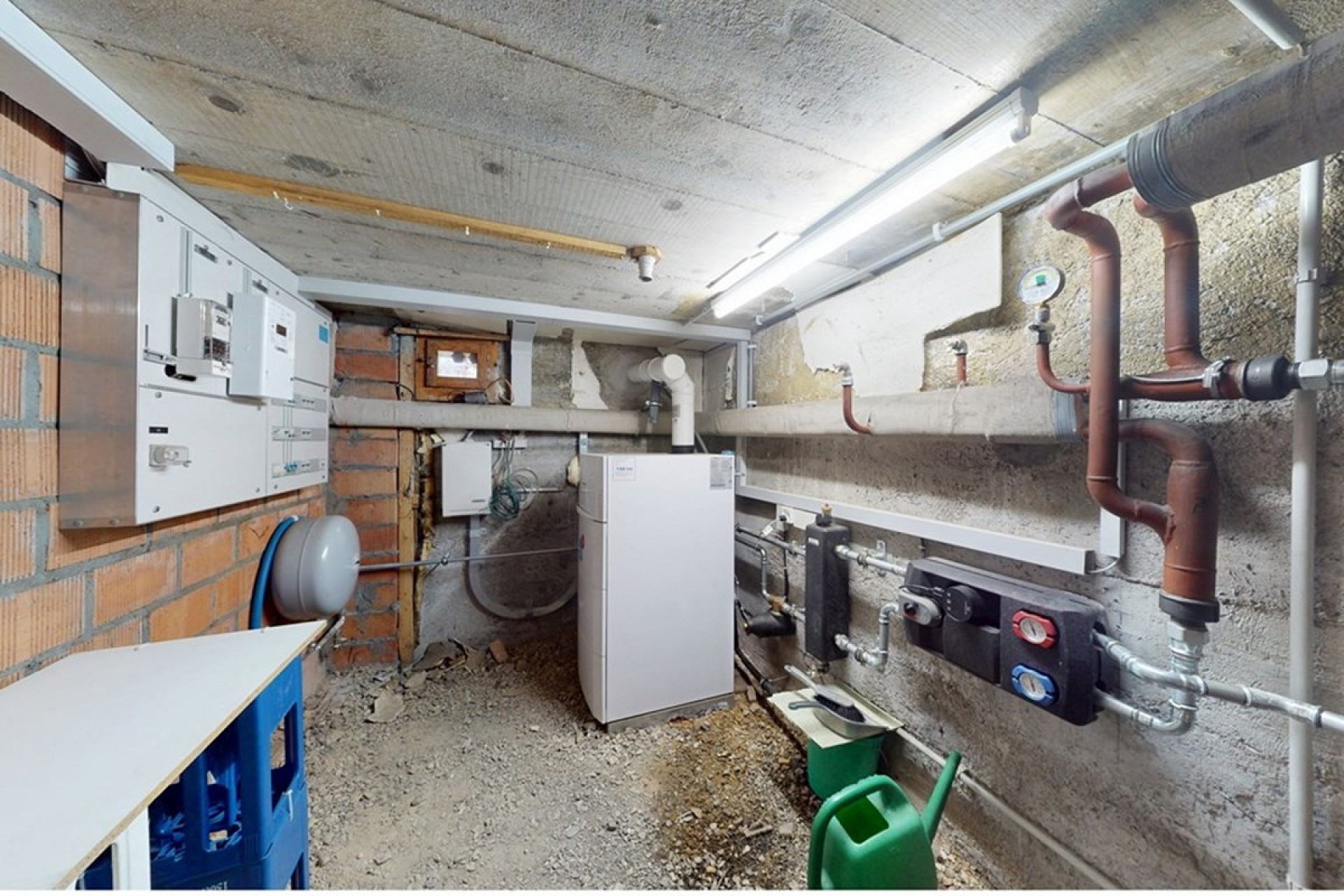 Technikraum im Keller