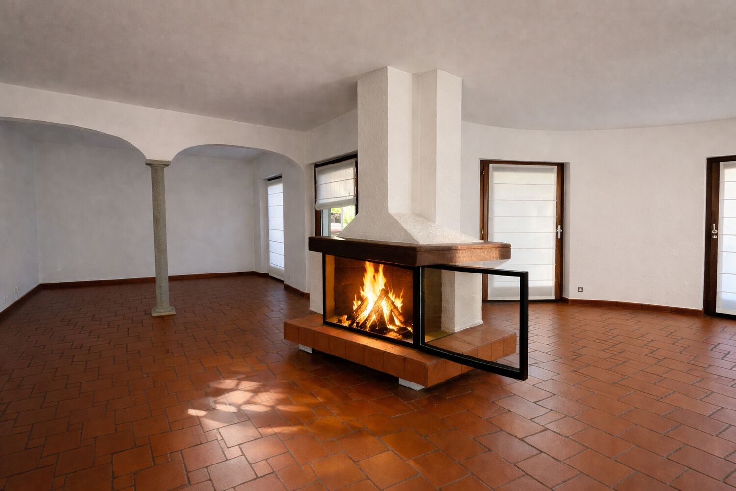 Wohnraum mit Kamin