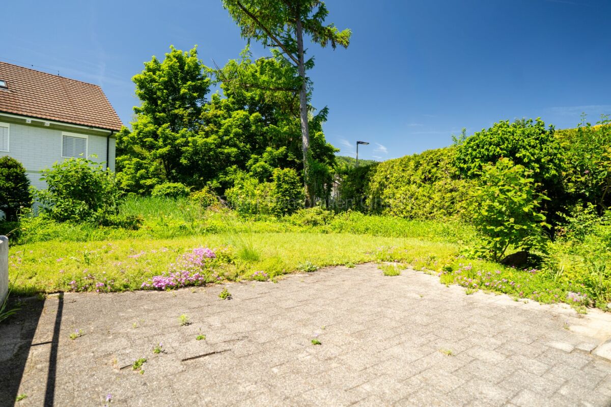 Garten mit Terrasse