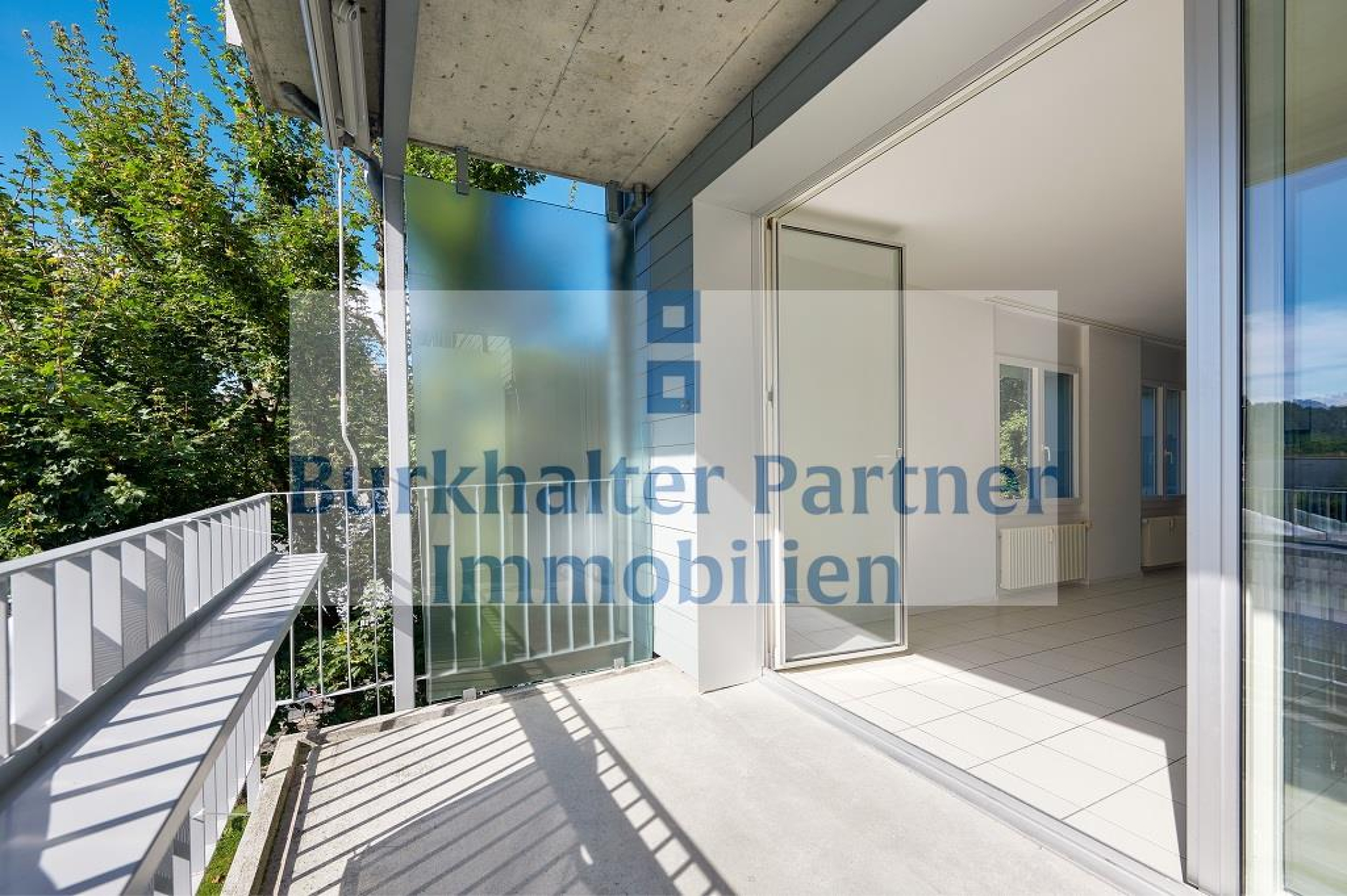 Balkon mit Blick ins Grüne