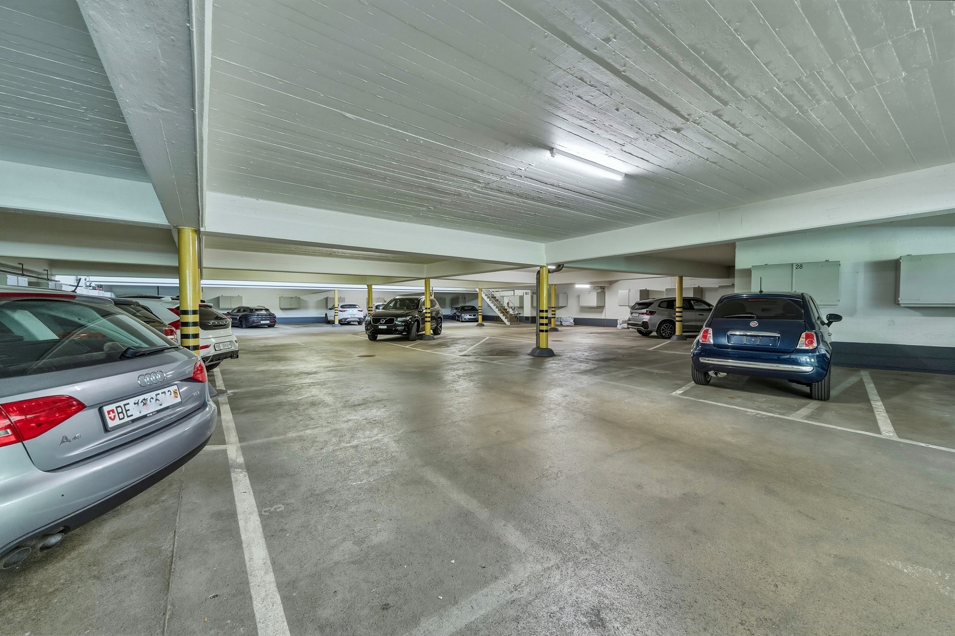 Tiefgaragenstellplatz
