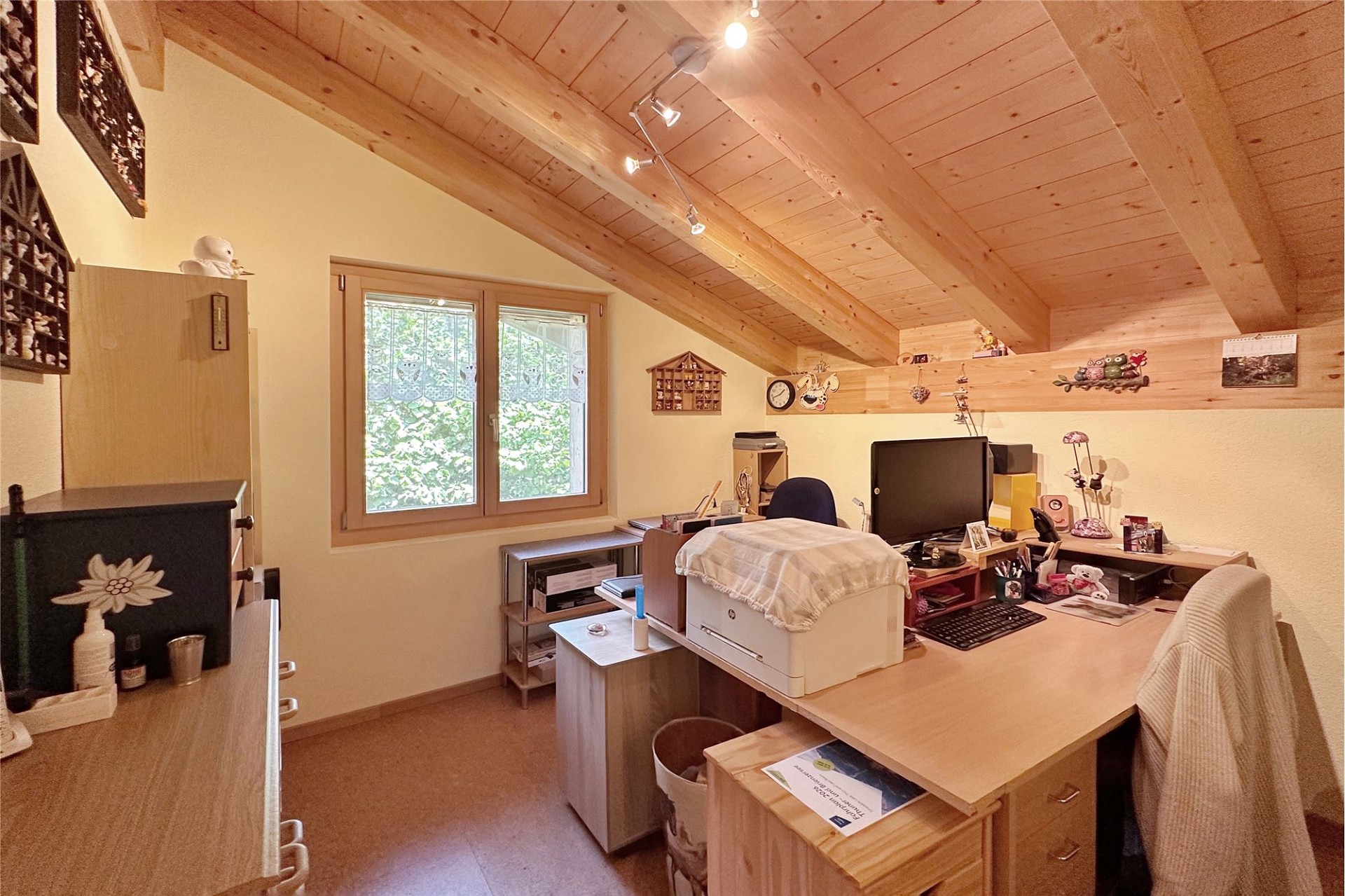 Dachzimmer als Arbeitsraum
