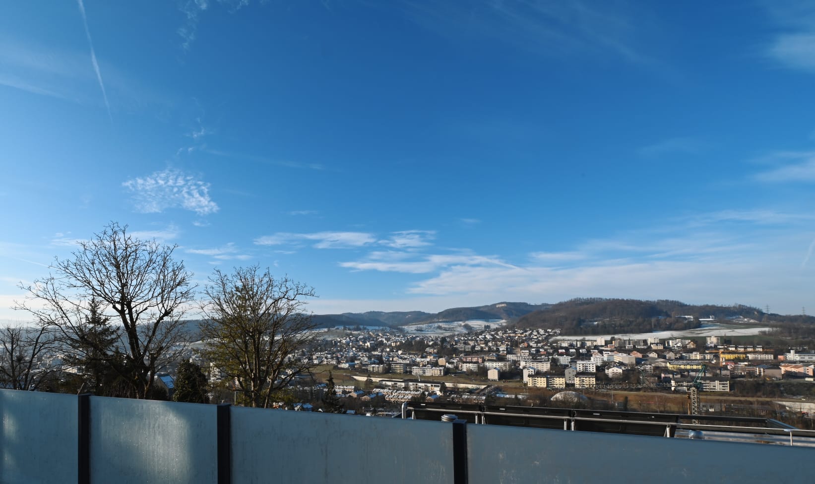 Stadtblick von einer Terrasse