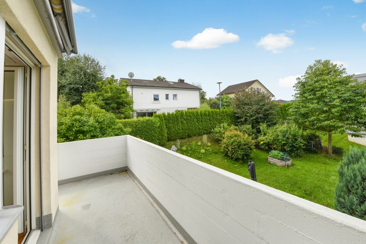 Balkon mit Gartenblick